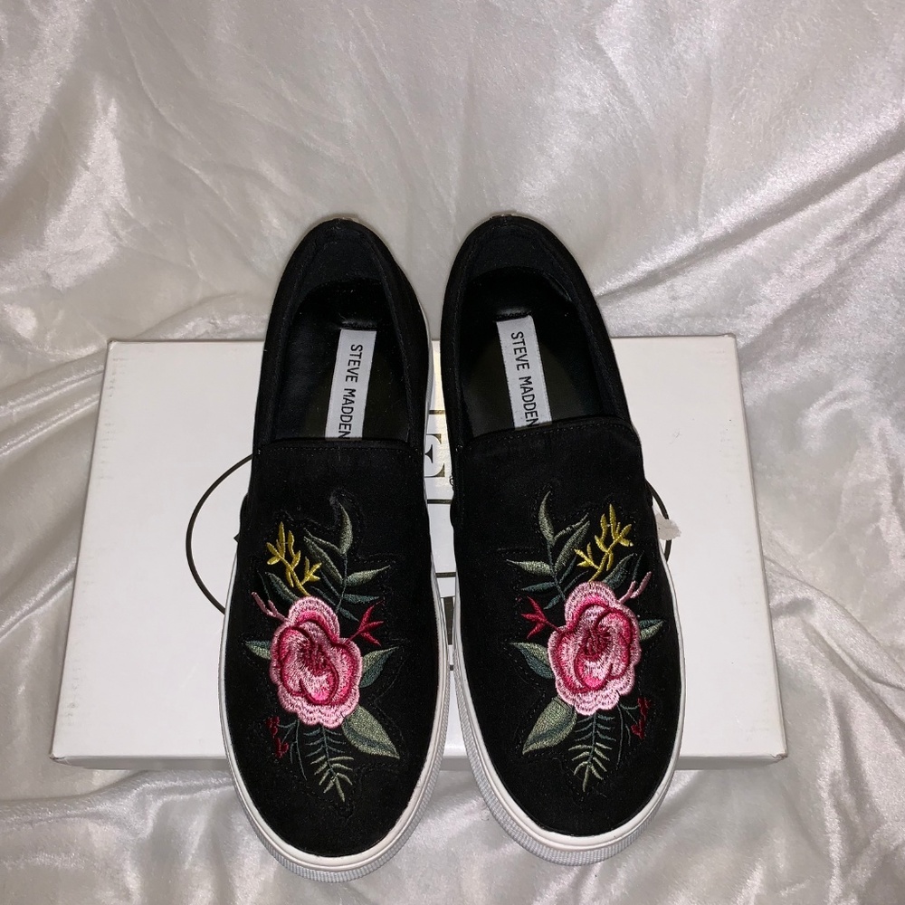 Steve Madden Embroidered Slip Ons